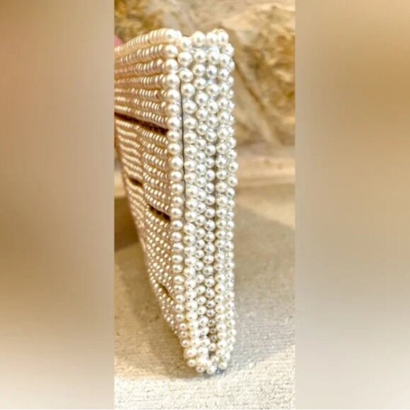 Vintage 1950s beaded faux pearl purse clutch with silver stripes and zipper - Picture 9 of 15